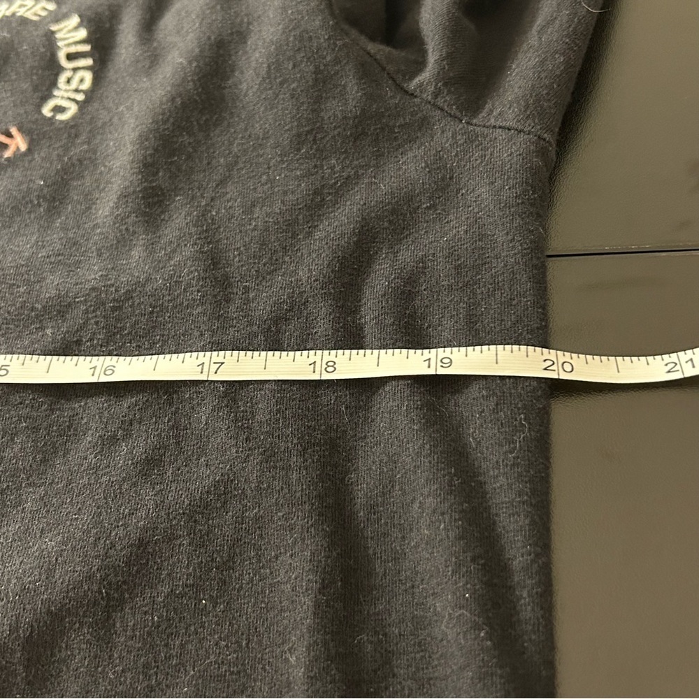 Hollister x Khalid Long Sleeve T-Shirt Women's Black Size Medium - Picture 8 of 9